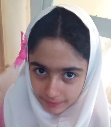 گفتگو و مصاحبه با پرنیا صادقیان دانش آموز برتر از شهر ملکان