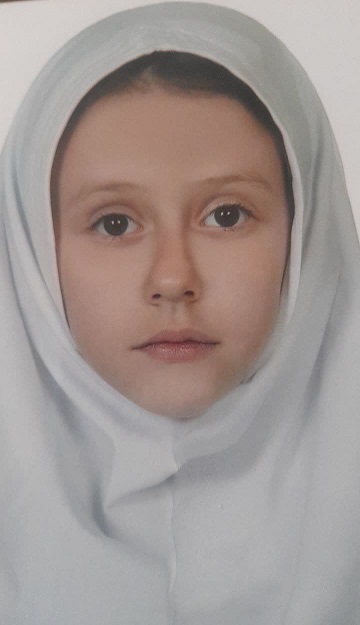 گفت و گو با دنیز زارعی؛ قهرمان پیوستگی پایه چهارم دبستان