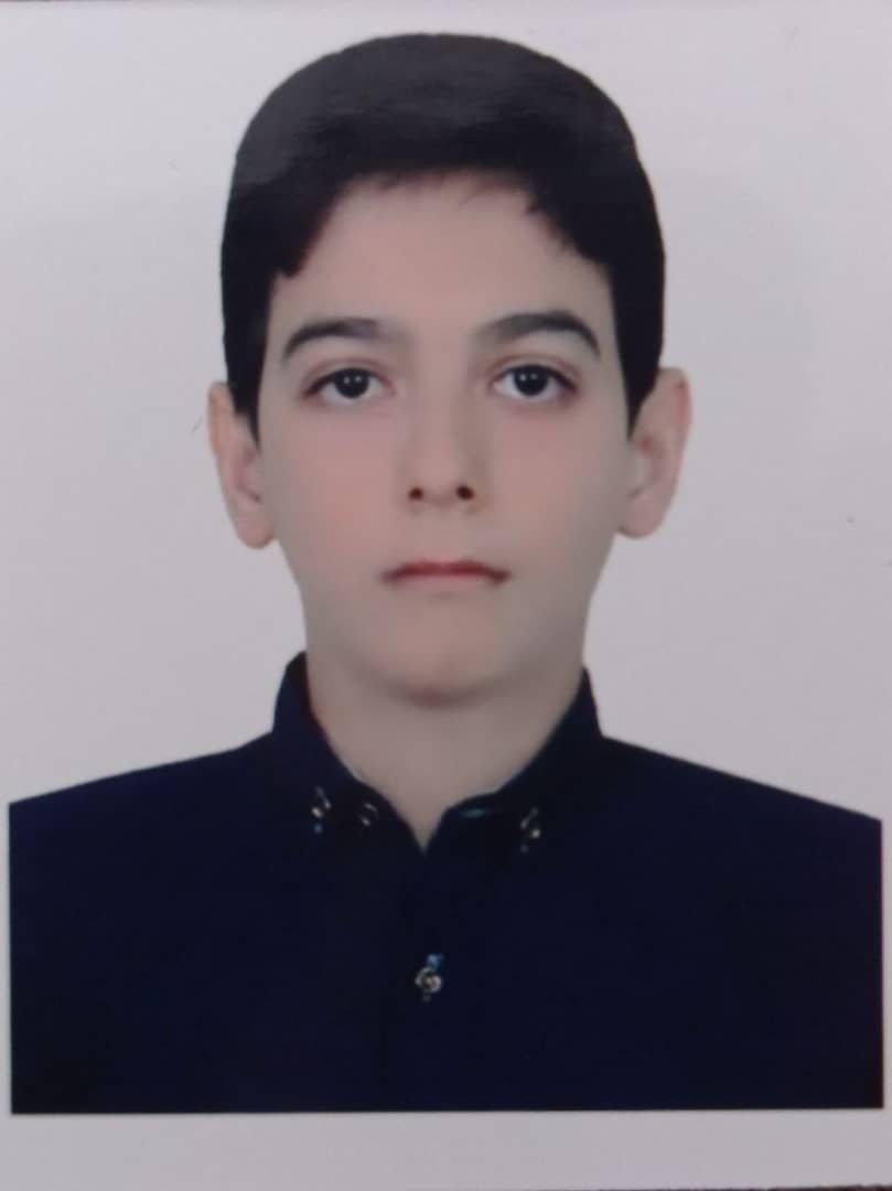 امیرعباس علی آبادی نورسته 5 سال کانونی هستم و به تراز 6300 رسیدم