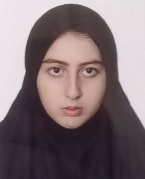 مصاحبه با  آیلین آقائی دانش آموز  دوازدهم ریاضی از  تبریز