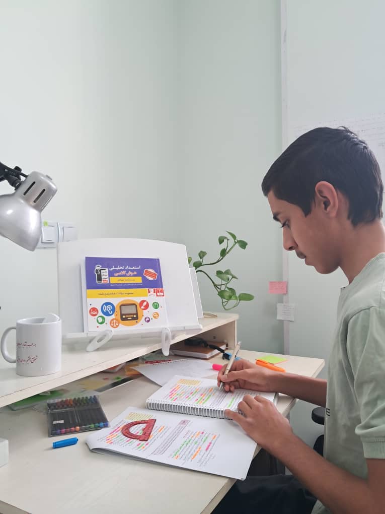 مصاحبه با میکائیل براتی؛ دانش‌آموز پایه نهم از شهر شیراز