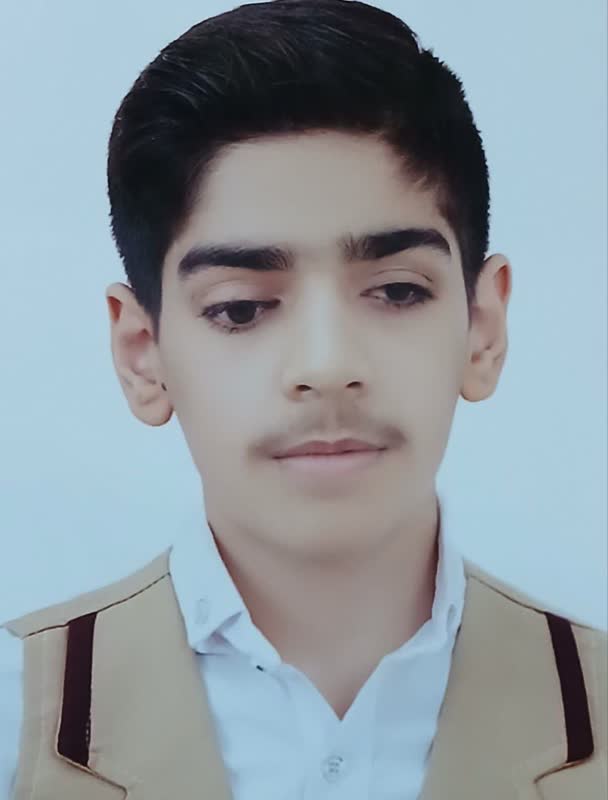 قهرمان پاییز:گفتگو با امیرصدرا شهریاری  پایه یازدهم تجربی