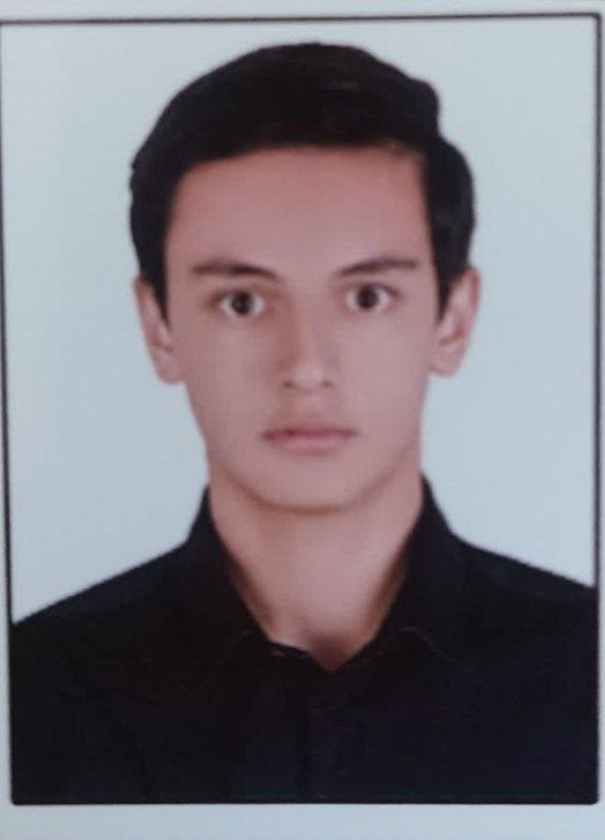 قهرمان پاییز:گفتگو با محمدحسین خداشناس پایه دهم انسانی