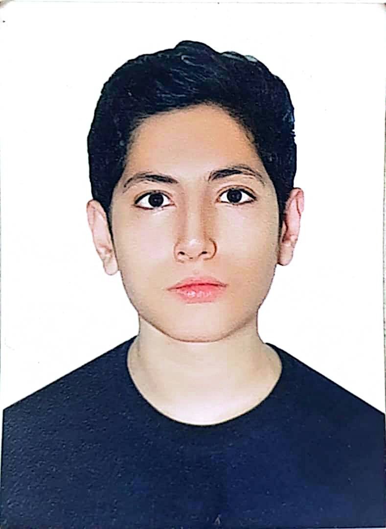 گفتگو با اشکان مظفری دانش آموز پیشرفت  یازدهم ریاضی