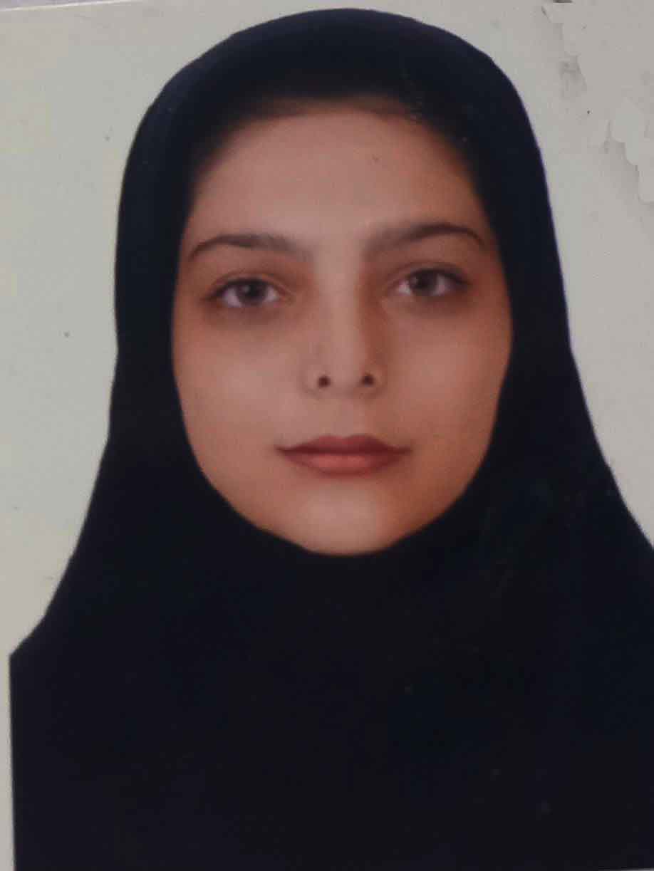 گفتگو با پرنیان نادری و تجربه حضور در ازمون