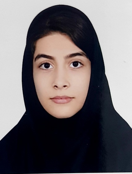 گفت و گو با نیایش شهروئی قهرمان پیشرفت درسی پایه نهم