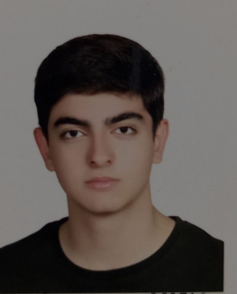 گفتگو با امیرحسین عیدی دانش اموز برتر از شاهین شهر