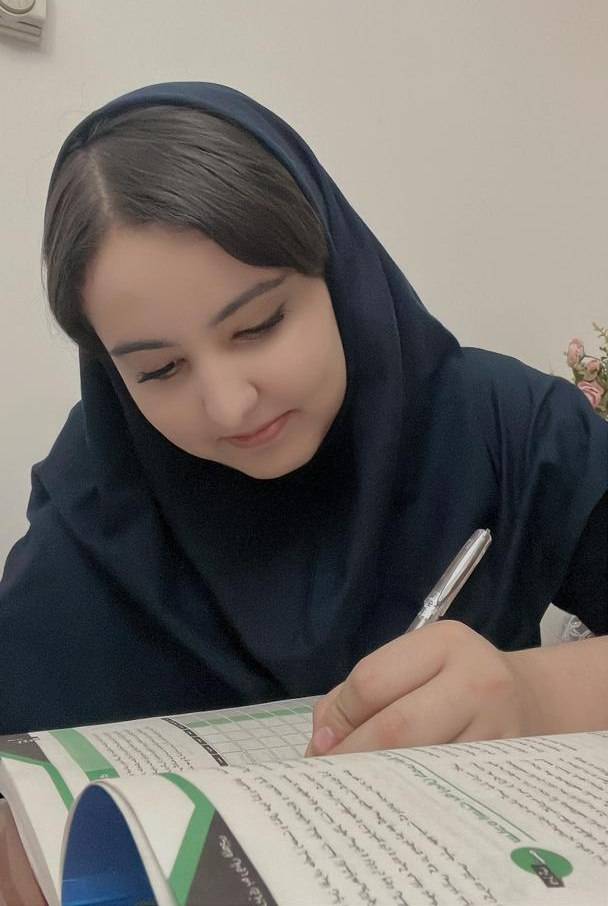 تسنیم فیلکوش:هر چقدر سوال بیشتر حل کنم همانقدر پیشرفت می‌کنم