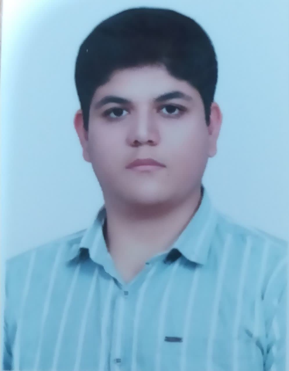 گفتگو با مهدی نجفیان قبادی؛ قهرمان پاییز یازدهم تجربی از هرسین