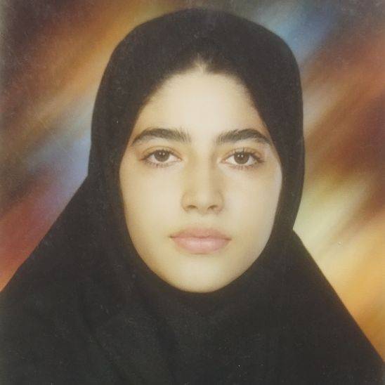 گفتگو با: نیلوفر آذروند قهرمان پیشرفت پایه یازدهم تجربی