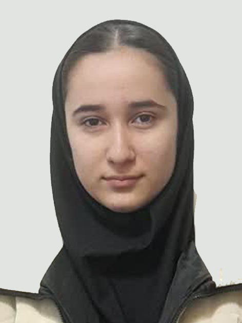 گفت و گو با دانش آموز حنانه جلیل وند عضو باشگاه 500 تایی