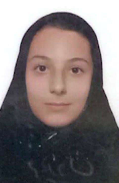 گفتگو با سارا ندرلو پایه دهم تجربی