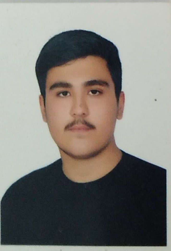 گفتگو با هادی احمدی پایه دوازدهم تجربی