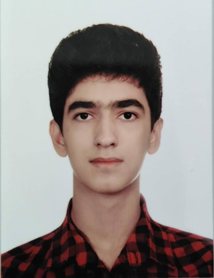 مصاحبه با کوروش رضایی؛ دانش‌آموز پایه دوازدهم تجربی از شیراز