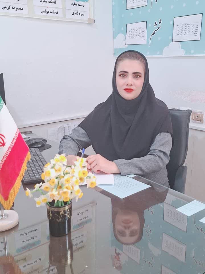 گفت وگو با سلما ارشاد ؛ پشتیبان قهرمانان درسی از جهرم