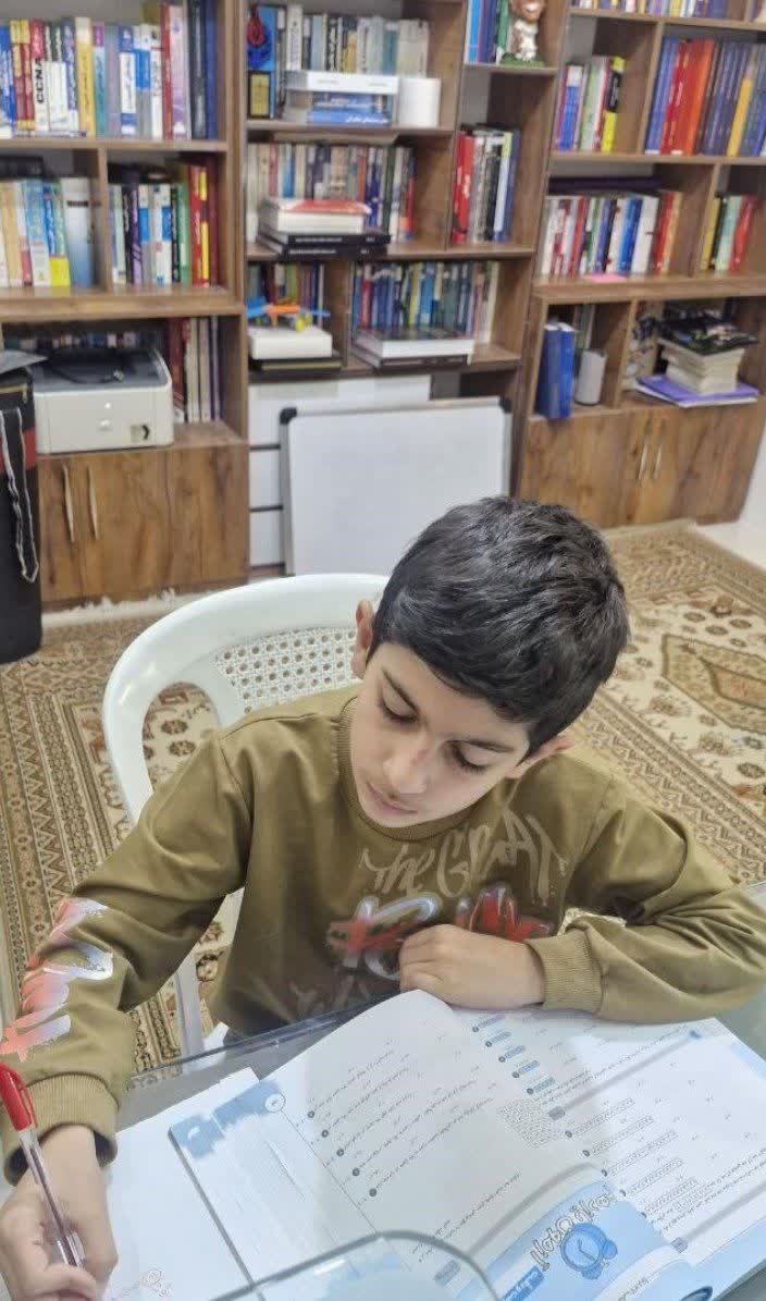 قهرمان پاییز:گفتگو با پوریا ازادی نیا پایه پنجم