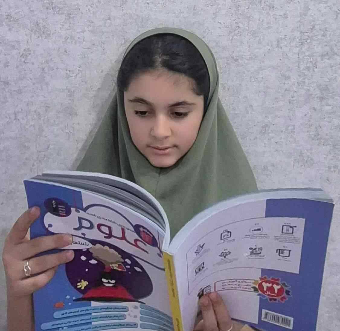 گفت و گو با هلن ایمان پور؛ دانش آموز مصمم ششمی