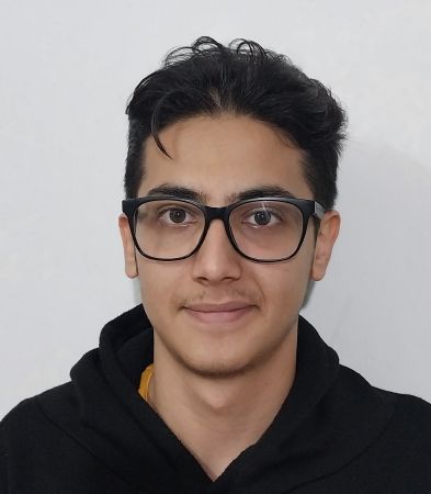 گفتگو بامحمدسام امیریان زاه پایه یازدهم انسانی قهرمان پاییز