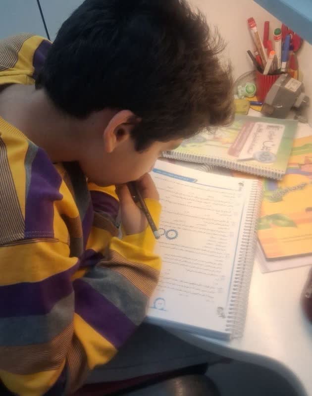 قهرمان پاییز:گفتگو با ارتین ظریفی پایه ششم