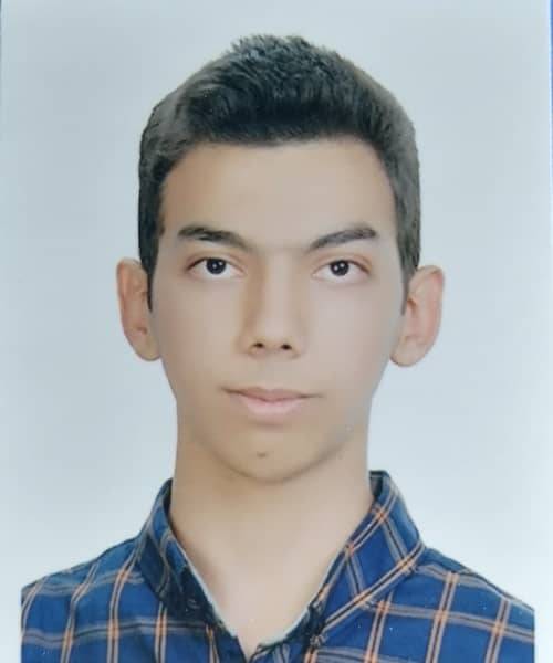 مصاحبه با ابوالفضل حسینی؛ دانش‌آموز پایه دوازدهم از شیراز