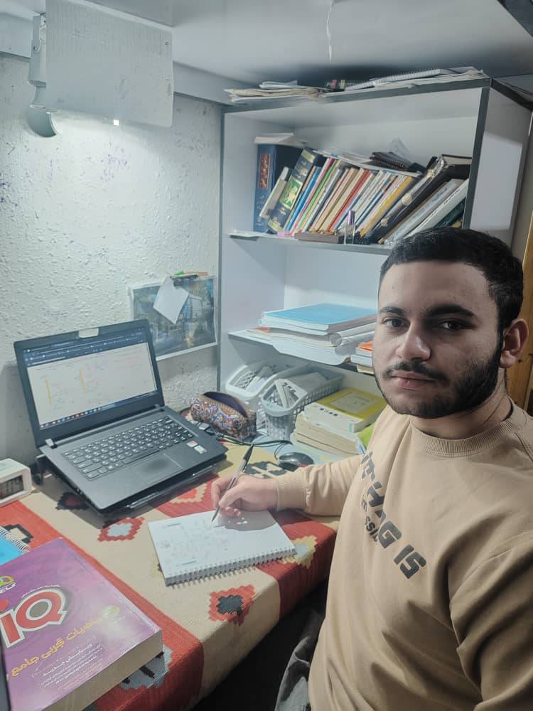 مصاحبه با مهدی محمدی امین؛ دانش‌آموز پایه دوازدهم تجربی از شیراز