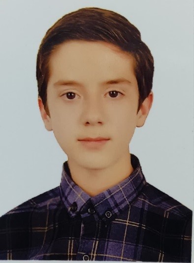 قهرمان پاییز:گفتگو با طاها فرقانی پایه یازدهم تجربی