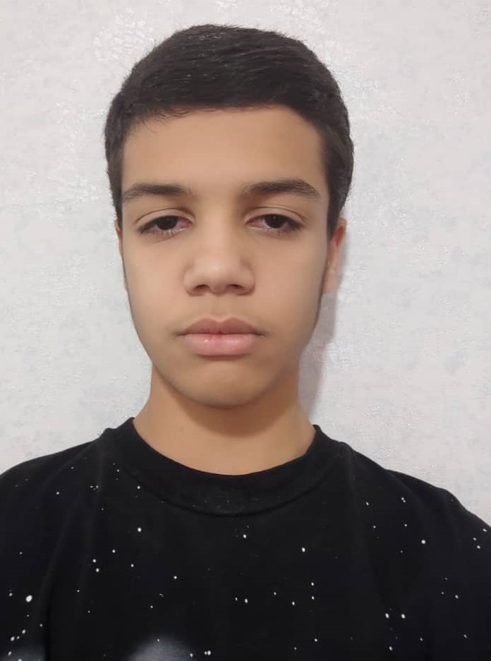 گفتگو با  امیرعباس یوسفی قهرمان پیشرفت