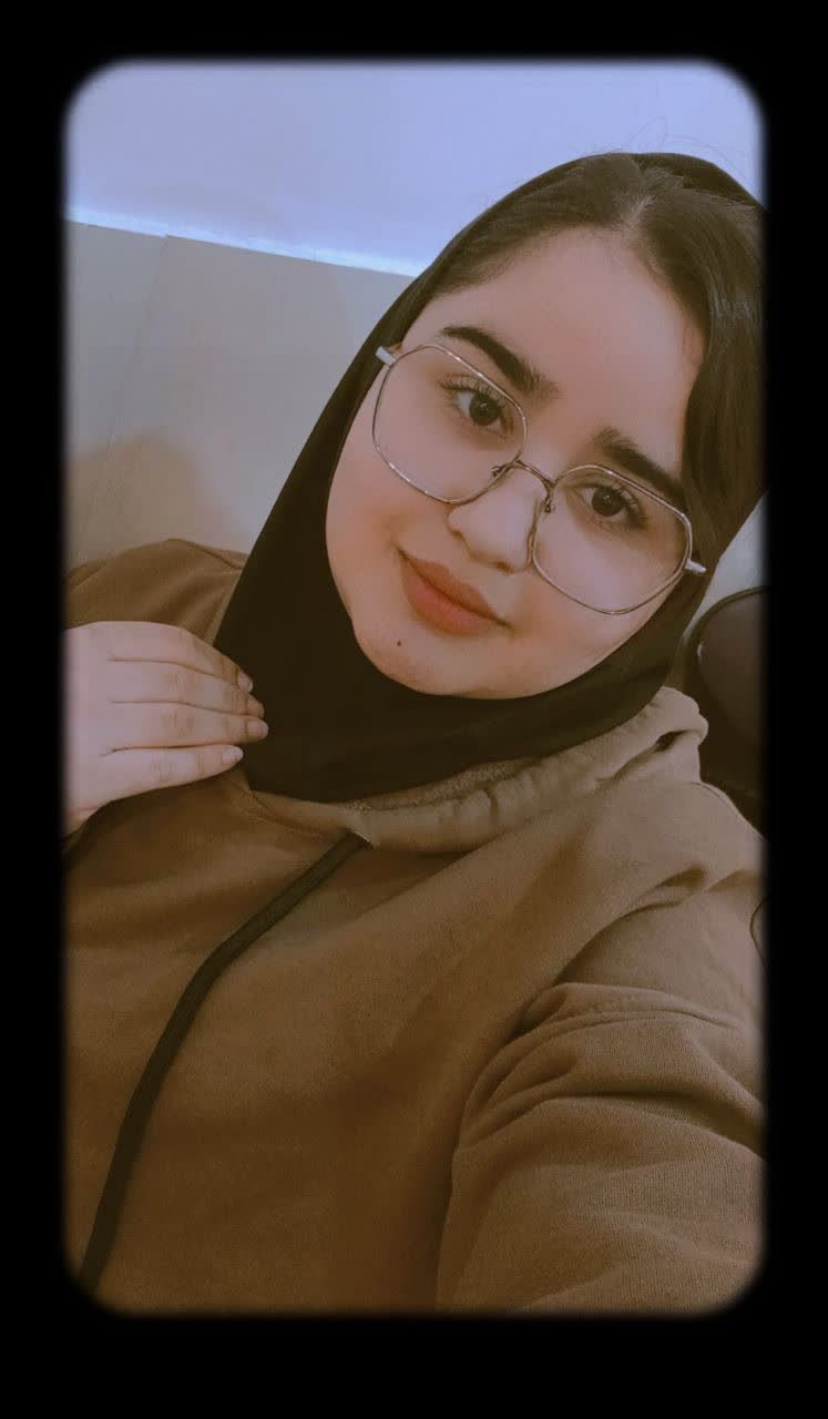 گفتگو با ندا خنیابی قهرمان پاییز یازدهم انسانی