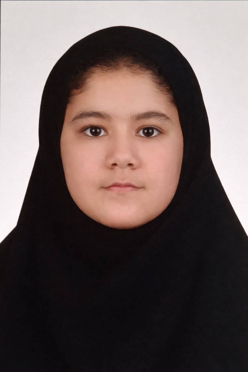 گفتگو با نازنین باقریان دوازدهم انسانی از فردیس