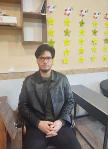 گفتگو با محمدمهدی ایزدی قهرمان پیشرفت دوازدهم تجربی از شهرکرد