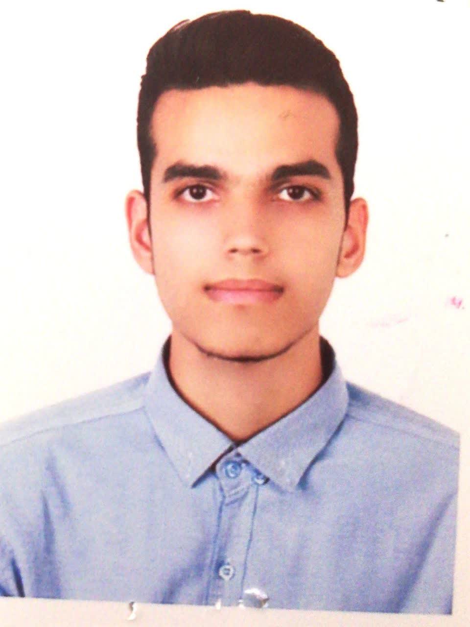 گف و گو با هادی مددی برتر نیم سال اول دوازدهم از میانه