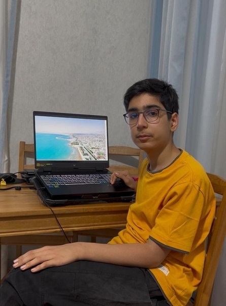 گفت و گو با آبتین منصوریان قهرمان پیشرفت از بندر کنگان