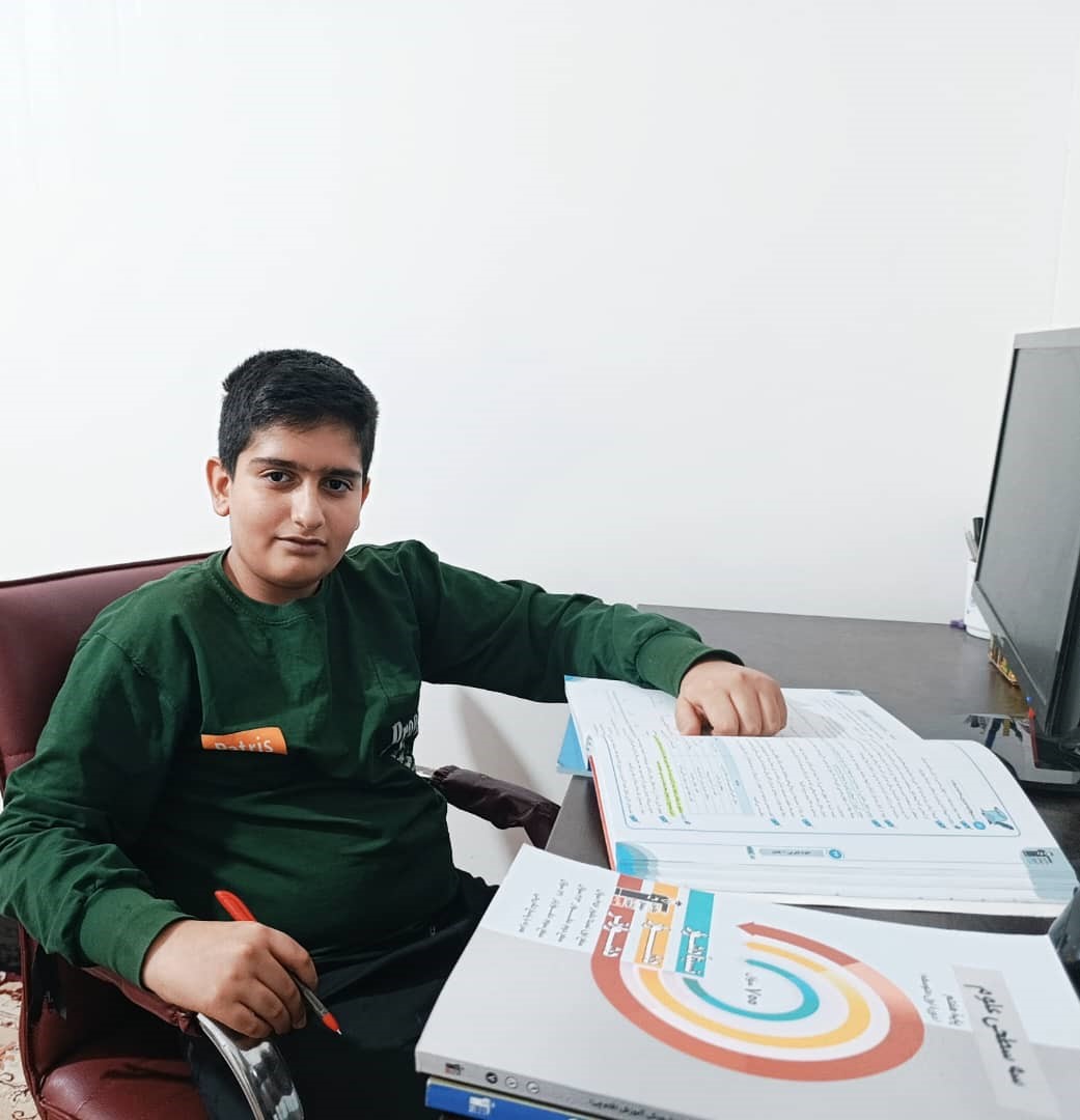 گفتگو باعلیرضا شکوهیان  قهرمان  پیشرفت