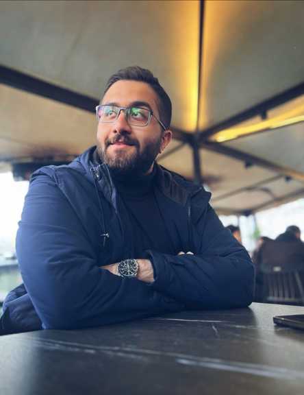 گفتگو با پشتیبان برتر محمد حسین آشتیانی