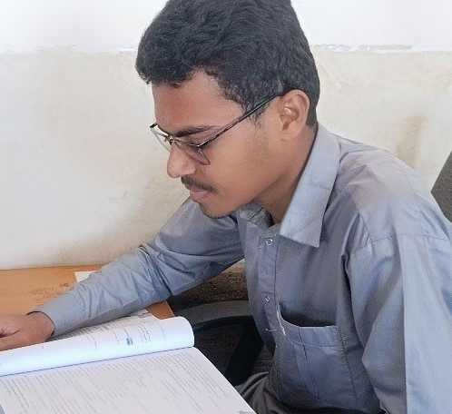 گفتگو با احمد درزاده سرشت ؛دوازدهم انسانی قهرمان پیشرفت از لاشار