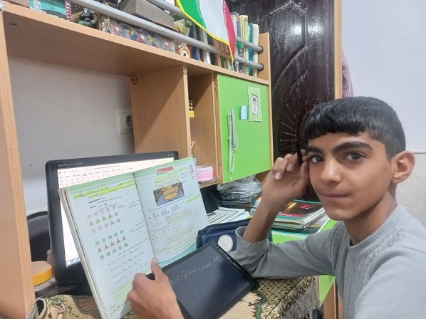 گفت و گو با مجتبی علی اکبری قهرمان پیشرفت درسی