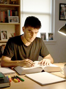 گفت و گو با علی قدیمی پیرلو ، قهرمان برتر پاییز