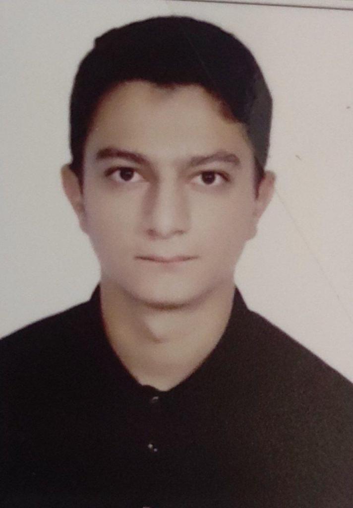 گفتگو با میعاد قادرمرزی پایه یازدهم تجربی قهرمان پاییز از سنندج