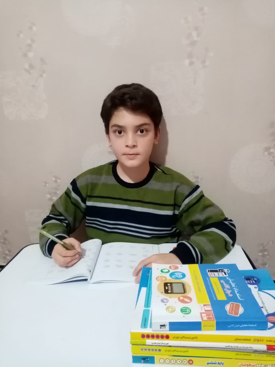 گف و گو با محمد امین مهدوی قهرمان مهر ماه ششم از میانه