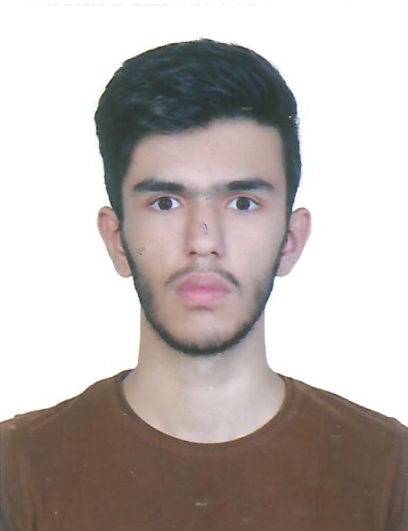 گفتگو با امیرمهدی آقا نسب پایه دوازدهم قهرمان پیشرفت از اردبیل