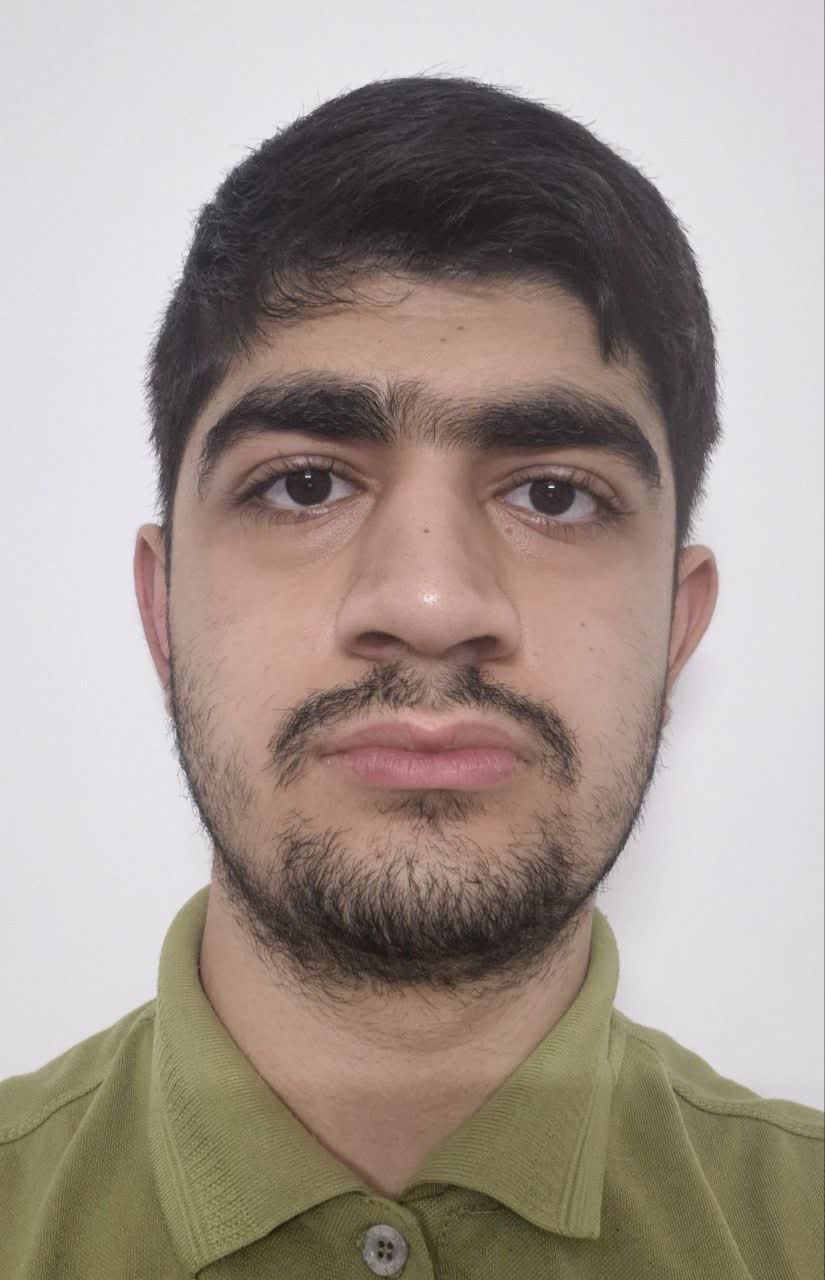 قهرمان پاییز:گفتگو با ابوالفضل جان قربانیان پایه دوازدهم ریاضی