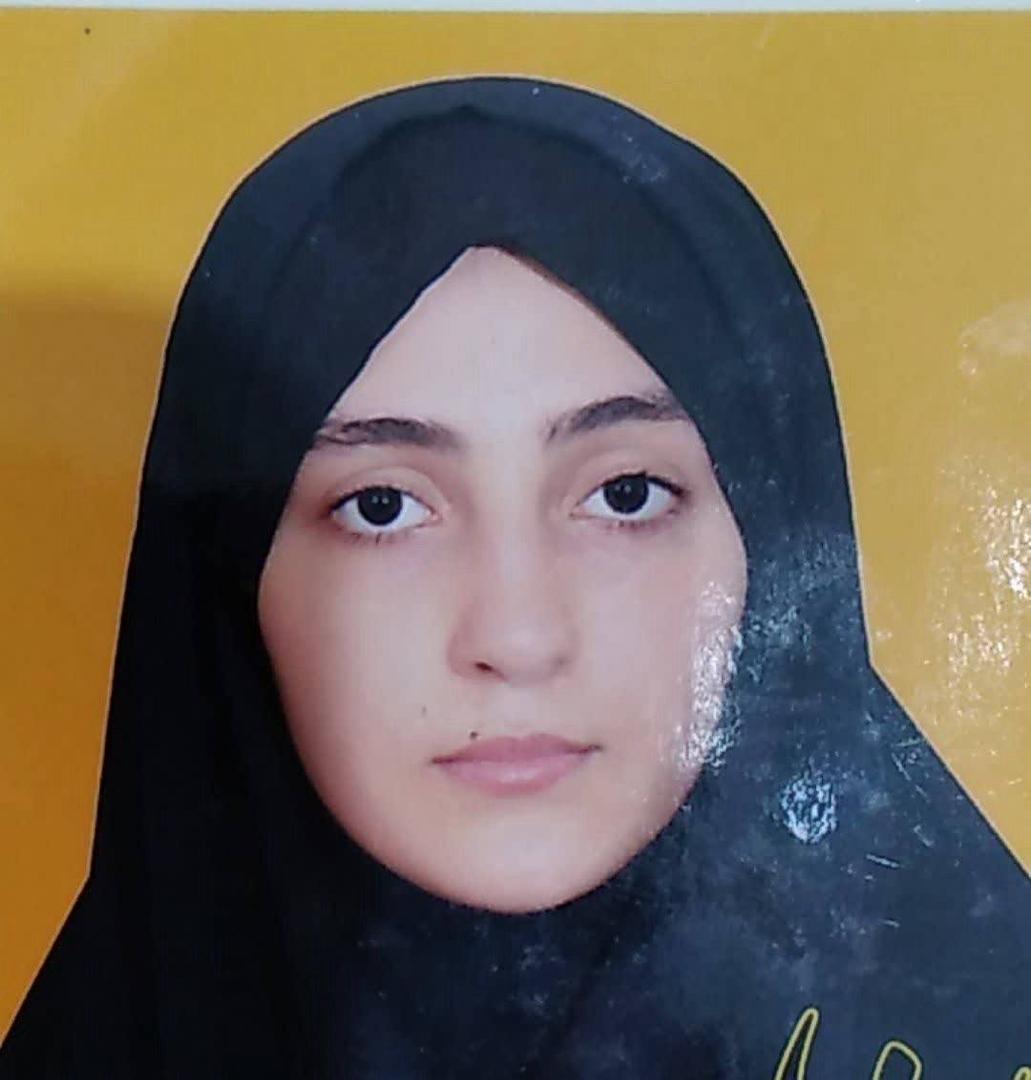 تینا رنجبر از روش مطالعه موفق خود در درس عربی موفق گوید