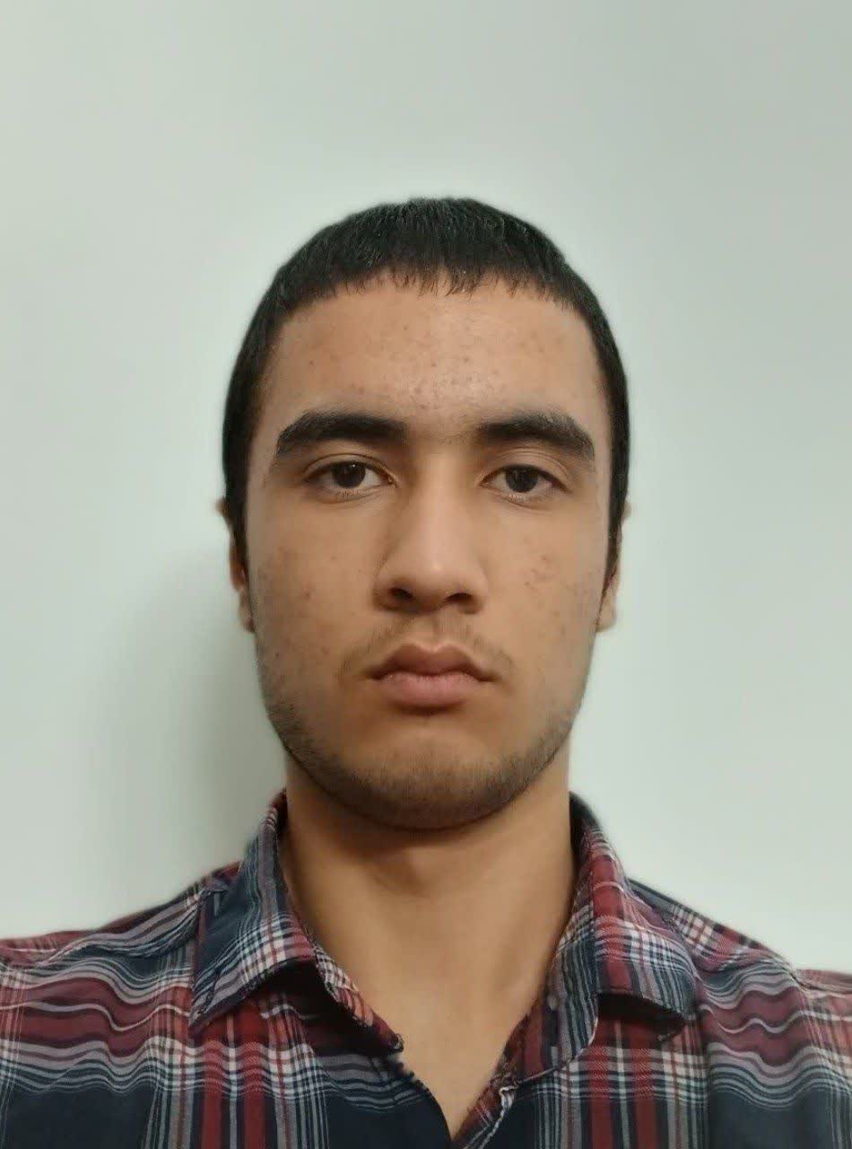 قهرمان پاییز:گفتگو با محمدمهدی خورسند پایه دهم انسانی