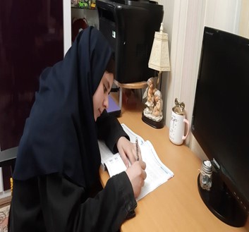 مصاحبه دانش اموزریحانه زمانی مقطع هشتم از تبریز