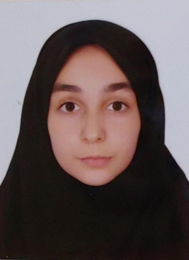 گفتگو با نیلا میرکی پایه دوازدهم  تجربی قهرمان پاییز از سنندج