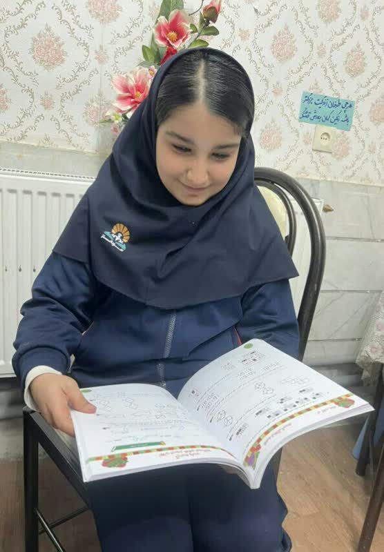 گفتگو با روژان شریفان  از سبزوار