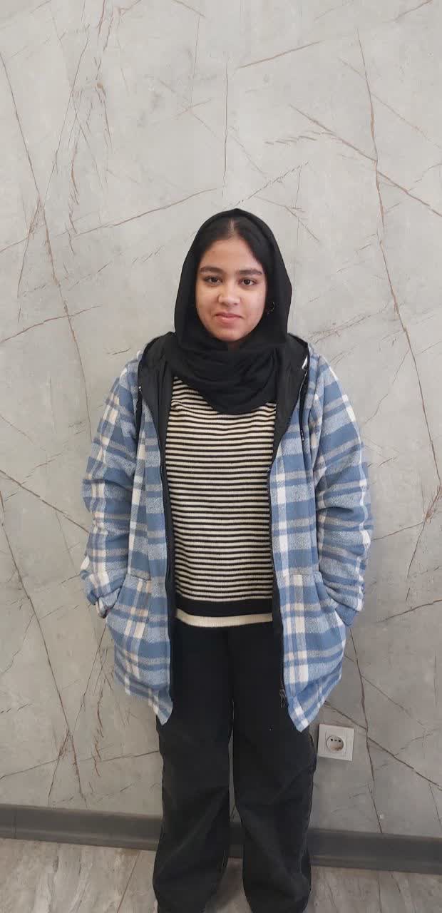 گفتگو با هانیه یوسفی 12تجربی پیشرفت در تعداد پاسخ درست