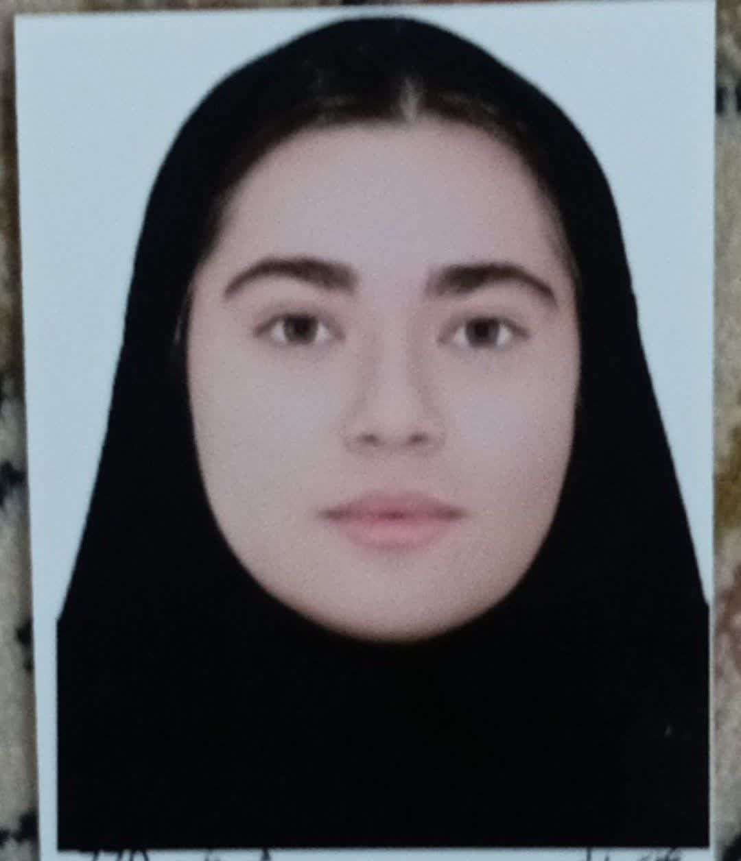 گفتگو با  فاطمه خیزات؛ پایه کنکوری تجربی قهرمان پیوستگی از چرام