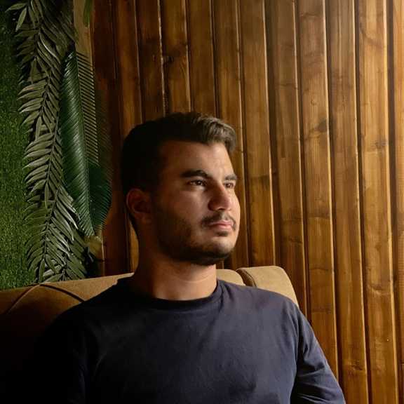 گفتگو با رضا غلامی پشتیبان برتر