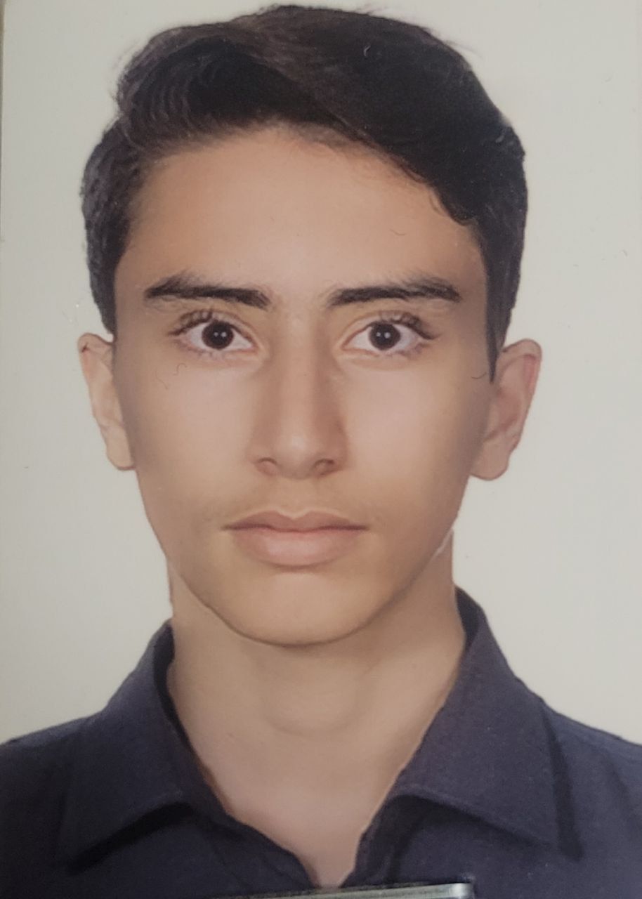 گفت و گو با سام پایدار تالی دانش آموز پرتلاش پایه یازدهم ریاضی